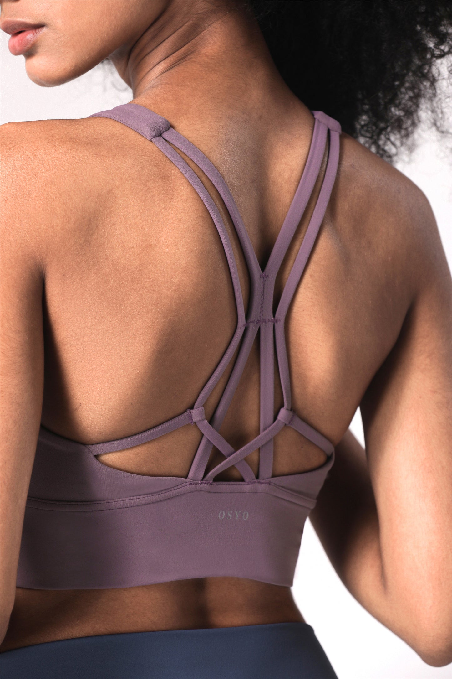 WX1232-NULS Chaleco de yoga desnudo europeo y americano, ropa interior deportiva de resistencia media, parte de atrás bonita Eiffel, sujetador de yoga y fitness con cuello alto