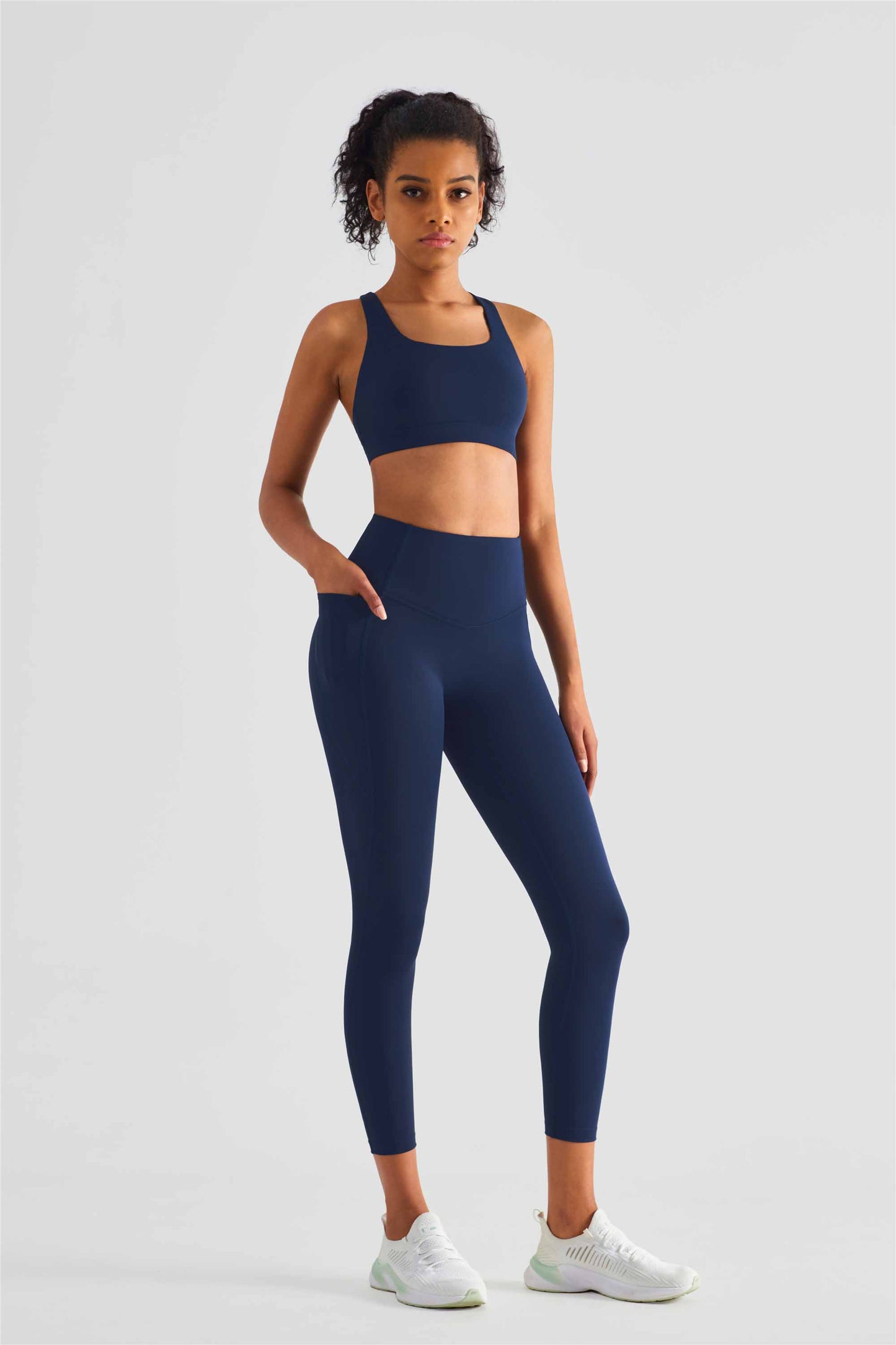 WX1432-Medium strength naked Europe and the United States Spring and summer seamless buckle square collar Yoga bra push-up cross back sports underwear