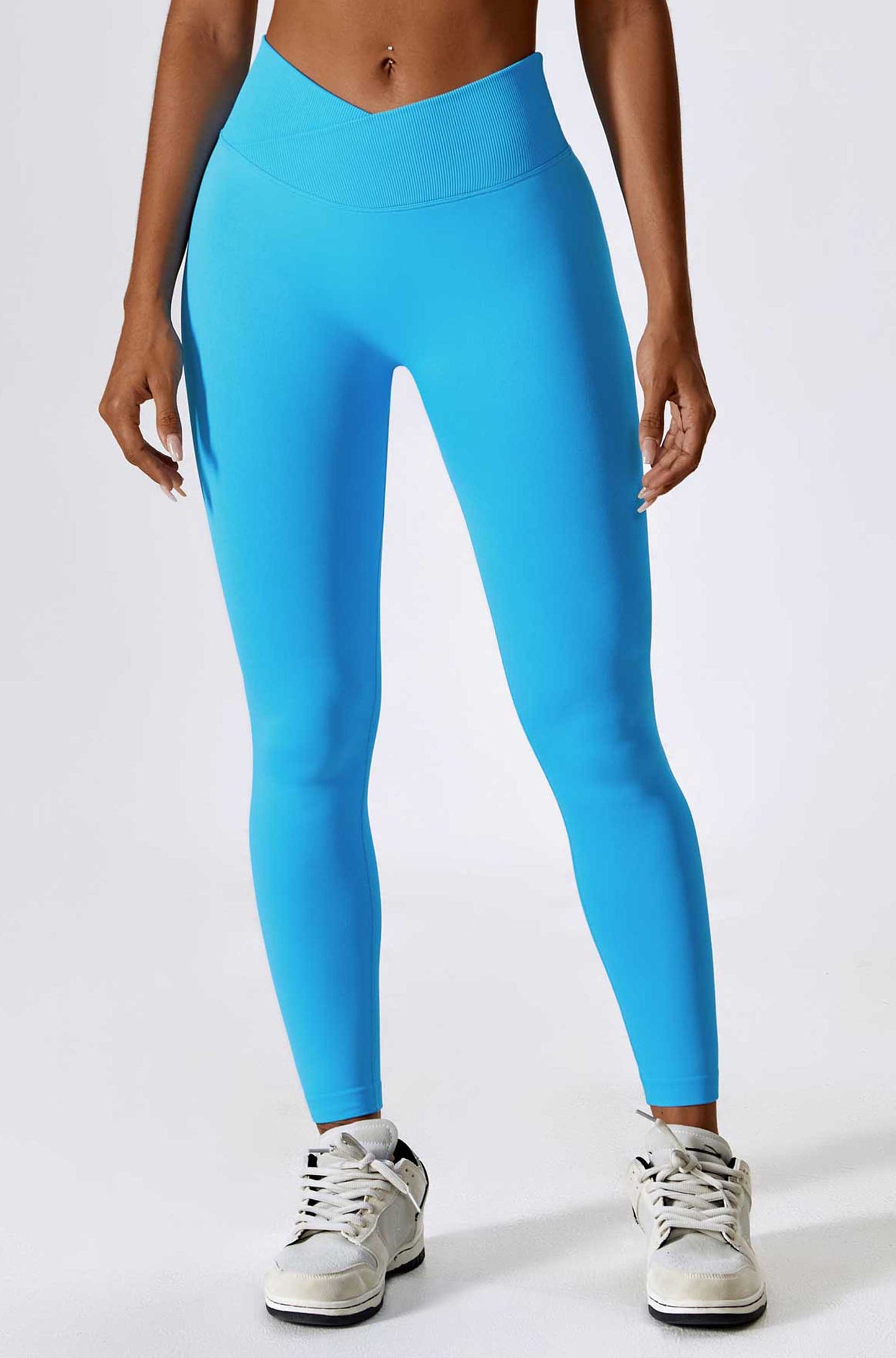 HR4596-BR European and American medium-intensity peach hip-lifting sports fitness leggings, seamless and naked feel yoga pants.