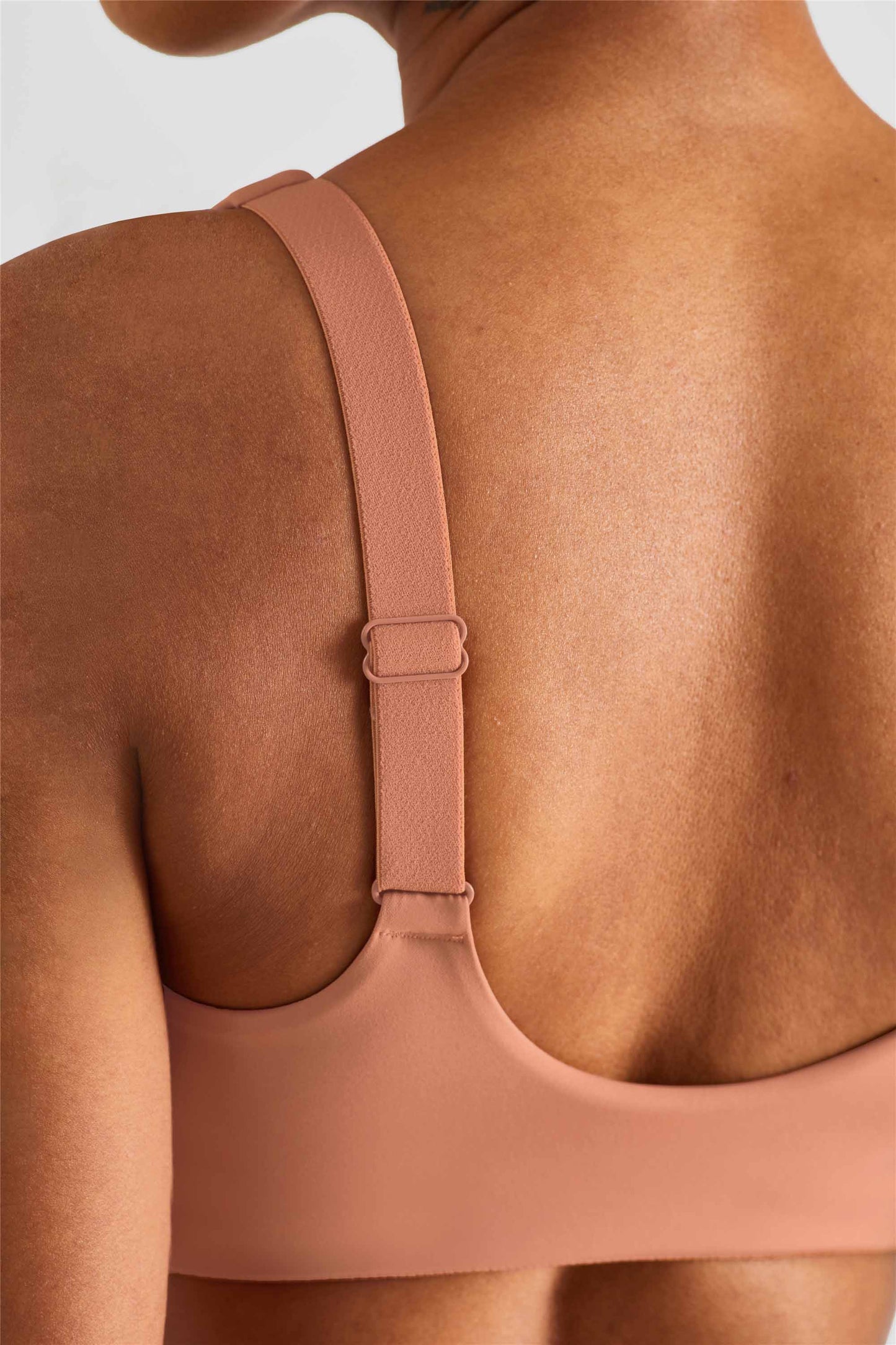 WX1425- Cloud feeling super soft naked yoga bra for women cross-border adjustable shoulder strap Europe and the United States back sports underwear